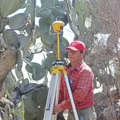 Juan José Montiel trabajando con GNSS GeoMap